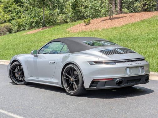 GT-Silver Metallic 2023 Porsche 911