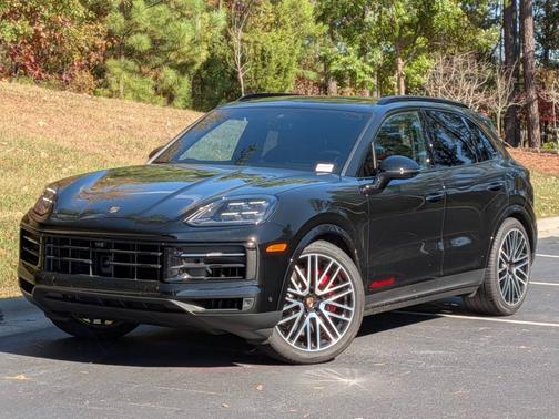 2025 Porsche Cayenne 