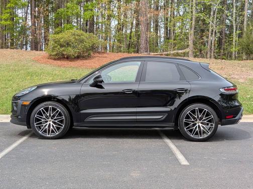 Black 2022 Porsche Macan