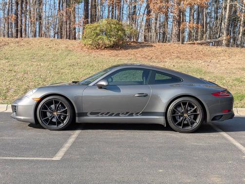 2018 Porsche 911 