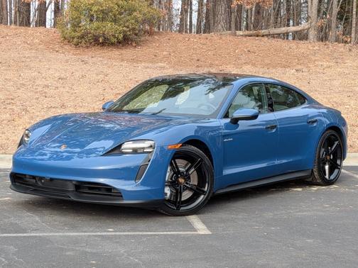 2023 Porsche Taycan 