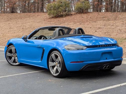 2025 Porsche 718 Boxster 