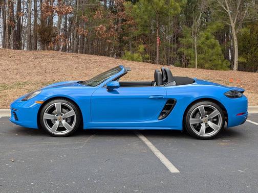 2025 Porsche 718 Boxster 