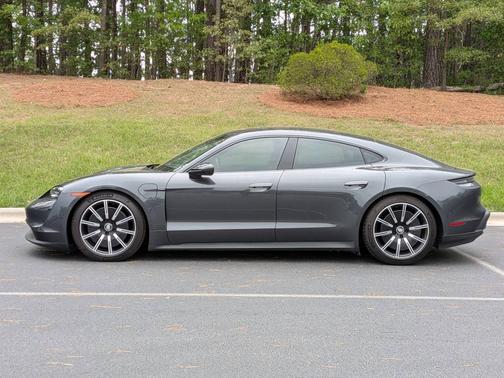 Vulcano Gray Metallic 2020 Porsche Taycan