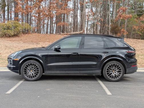 2020 Porsche Cayenne 