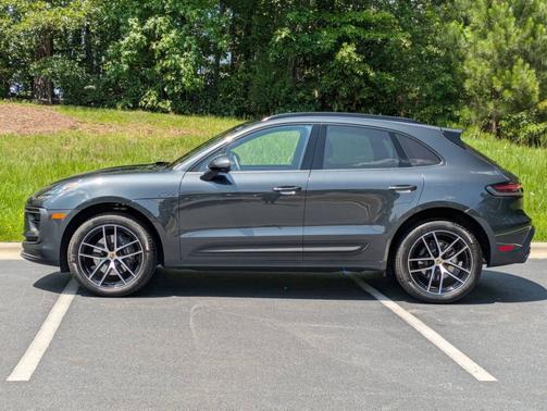 2025 Porsche Macan 
