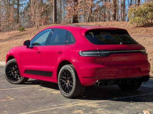 2020 Porsche Macan 