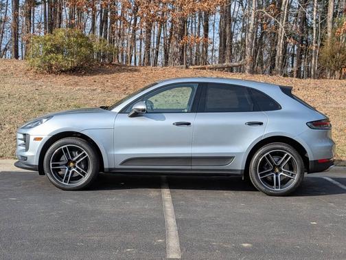 2021 Porsche Macan 