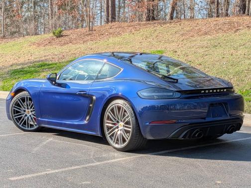 2025 Porsche 718 Cayman 