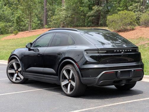 Black 2025 Porsche Macan
