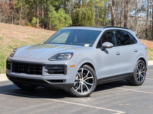 2024 Porsche Cayenne 