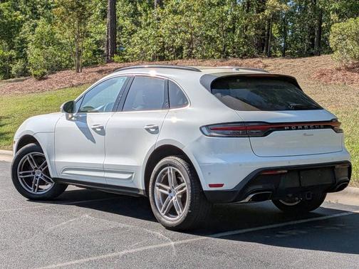 White 2023 Porsche Macan