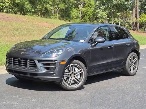 Vulcano Gray Metallic 2021 Porsche Macan