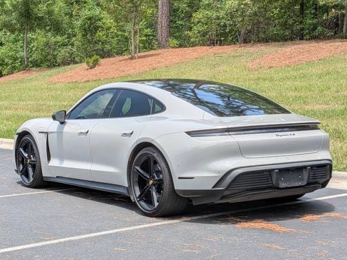Chalk 2023 Porsche Taycan