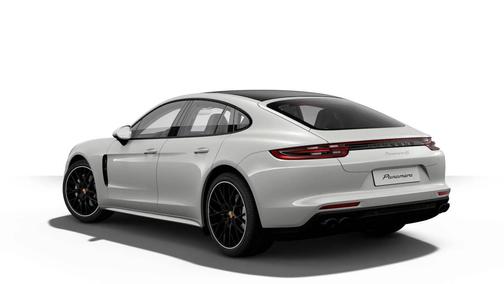 2020 Porsche Panamera 