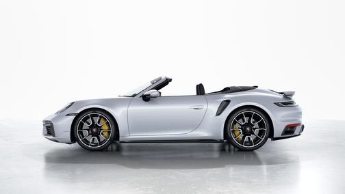 Ice Grey Metallic 2024 Porsche 911