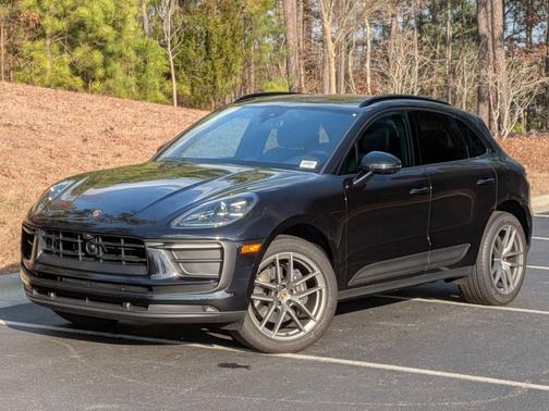 2025 Porsche Macan 