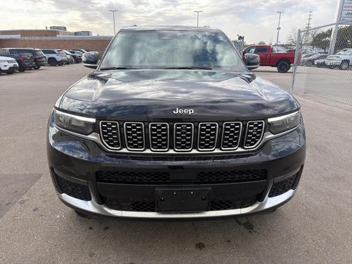 2022 Jeep Grand Cherokee L Summit