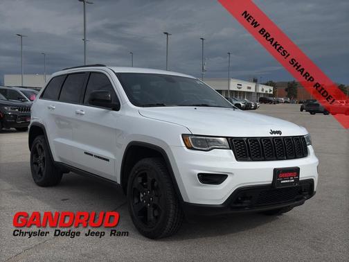 2021 Jeep Grand Cherokee Laredo