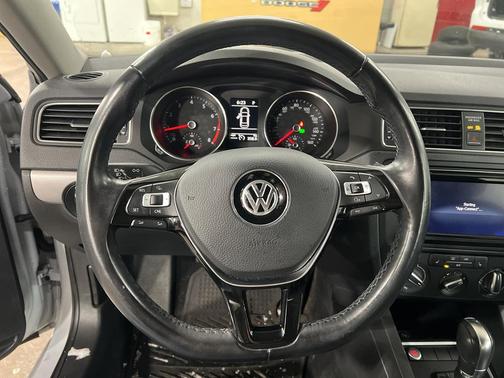 2017 Volkswagen Jetta 1.4T SE
