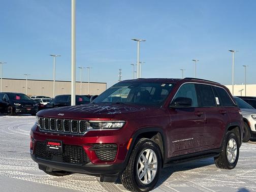 2024 Jeep Grand Cherokee Laredo