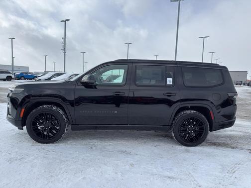 2026 Jeep Grand Wagoneer Limited Reserve