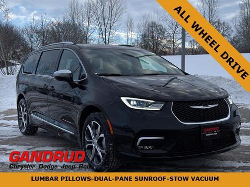 2026 Chrysler Pacifica Pinnacle
