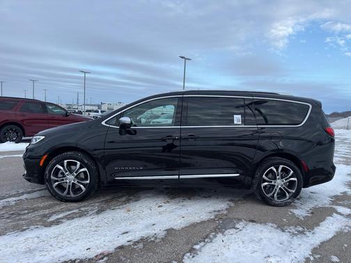 2026 Chrysler Pacifica Pinnacle