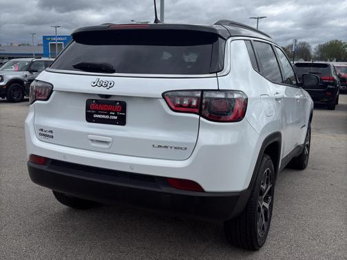 Bright White Clearcoat 2025 Jeep Compass Limited