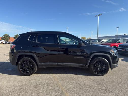 2026 Jeep Compass Latitude