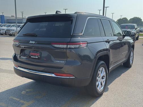 2022 Jeep Grand Cherokee Limited