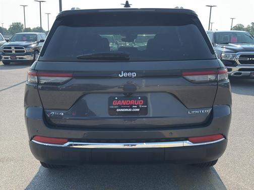 2022 Jeep Grand Cherokee Limited