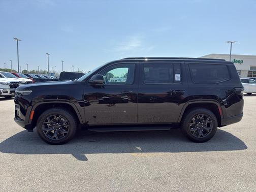 Gloss Black 2026 Jeep Grand Wagoneer Base