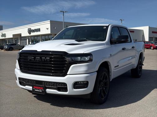 Bright White Clearcoat 2026 RAM 1500 Laramie