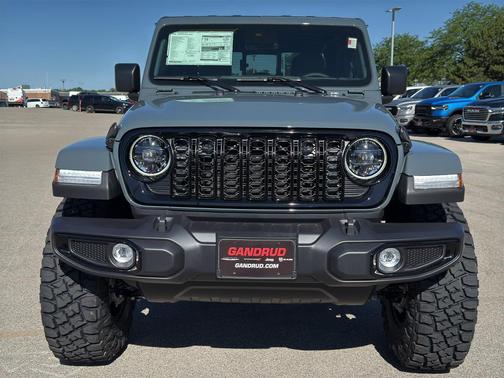 2025 Jeep Gladiator Sport