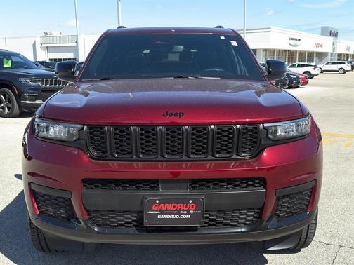 Velvet Red Pearlcoat 2023 Jeep Grand Cherokee L Laredo