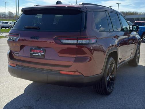 Velvet Red Pearlcoat 2023 Jeep Grand Cherokee L Laredo