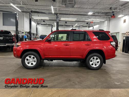 2024 Toyota 4Runner SR5 Premium