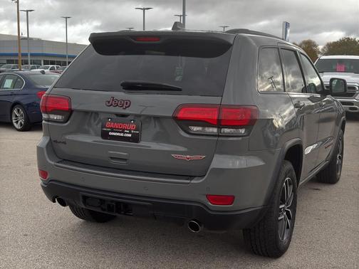 2020 Jeep Grand Cherokee Trailhawk
