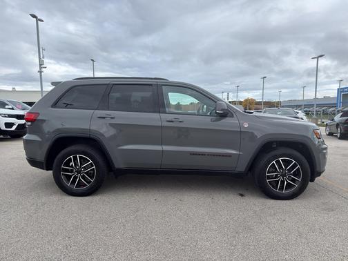 2020 Jeep Grand Cherokee Trailhawk