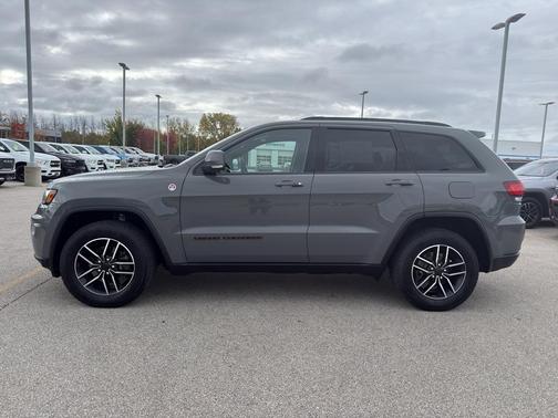 2020 Jeep Grand Cherokee Trailhawk