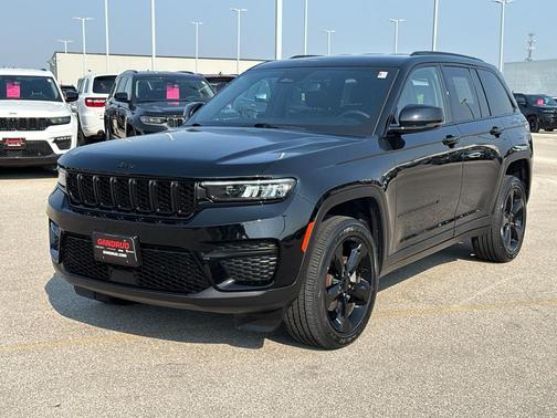 2023 Jeep Grand Cherokee Altitude