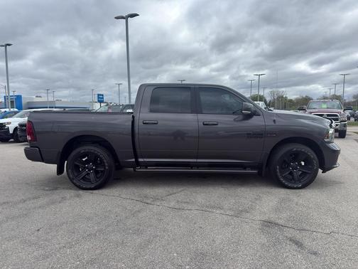 Granite Crystal Clearcoat Metallic 2018 RAM 1500 Night
