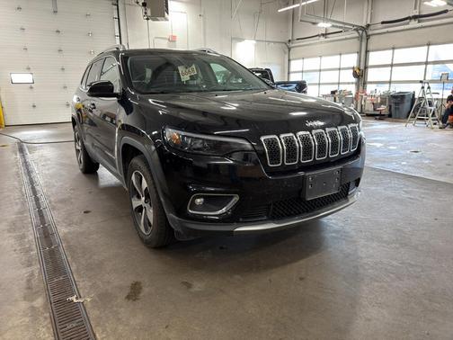 Diamond Black 2019 Jeep Cherokee Limited