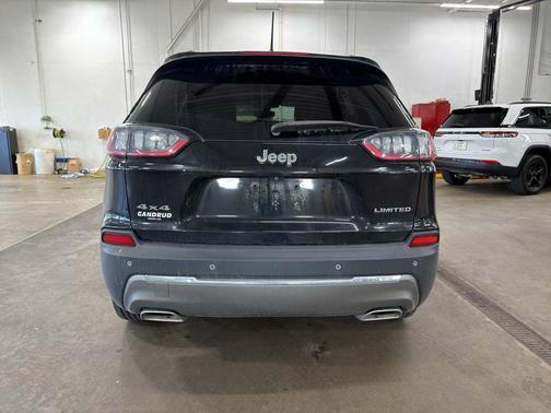 Diamond Black 2019 Jeep Cherokee Limited