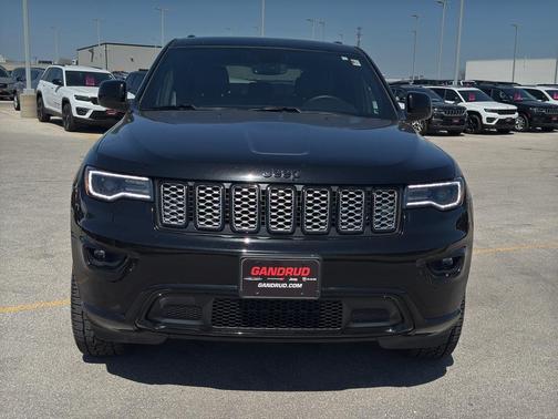2022 Jeep Grand Cherokee WK Laredo