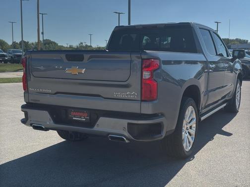 2021 Chevrolet Silverado 1500 High Country