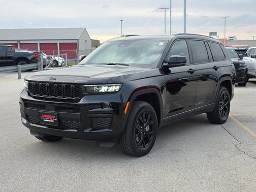 2025 Jeep Grand Cherokee L Laredo