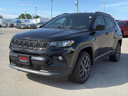 Diamond Black 2026 Jeep Compass Limited Altitude