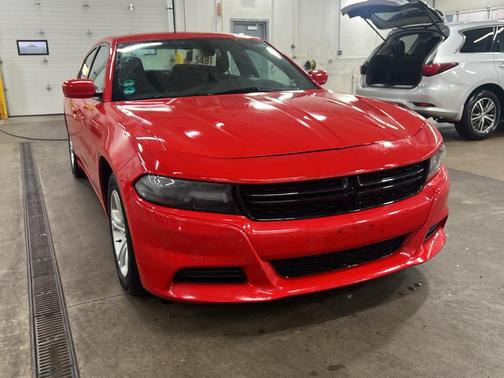 2017 Dodge Charger SE